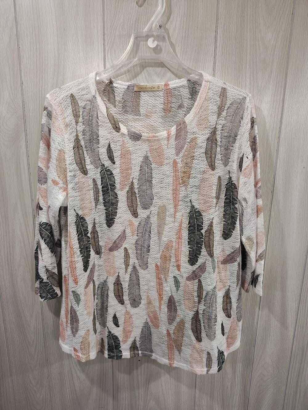 Woman's Top Feathers Size L Large 3 1/4" Sleeves Sheer Boho Artsy Feminine